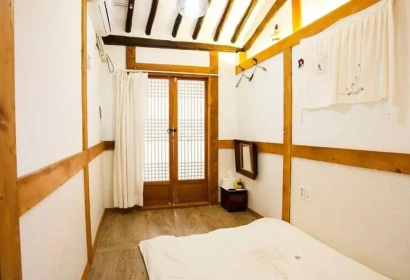 Jeonju Borisoo Hanok Pension