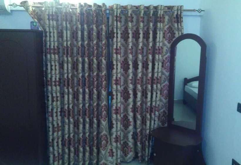 بنسيون Lemuria