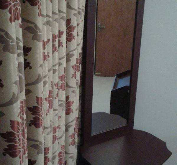 بنسيون Lemuria