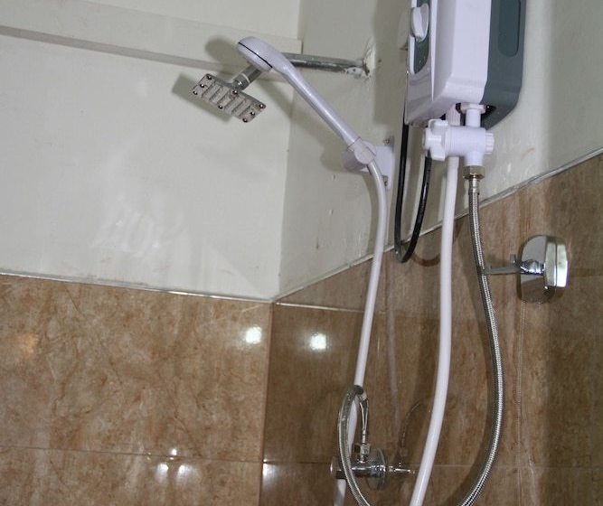 بنسيون Lemuria