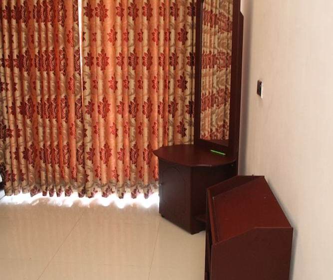 بنسيون Lemuria