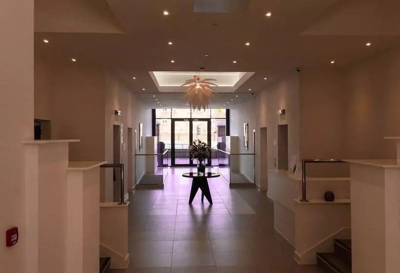 Verona Apartments