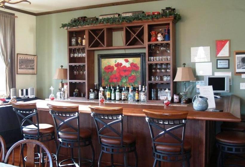 مبيت وإفطار The Black Horse Inn