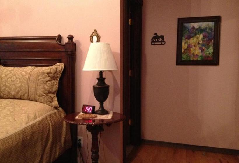 مبيت وإفطار The Black Horse Inn