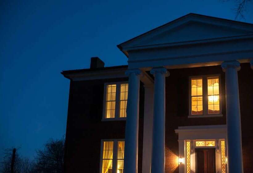 مبيت وإفطار The Denny House