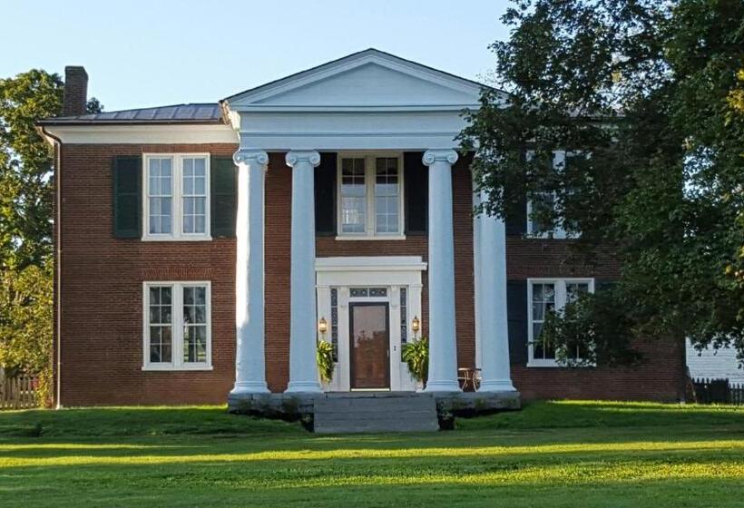 مبيت وإفطار The Denny House