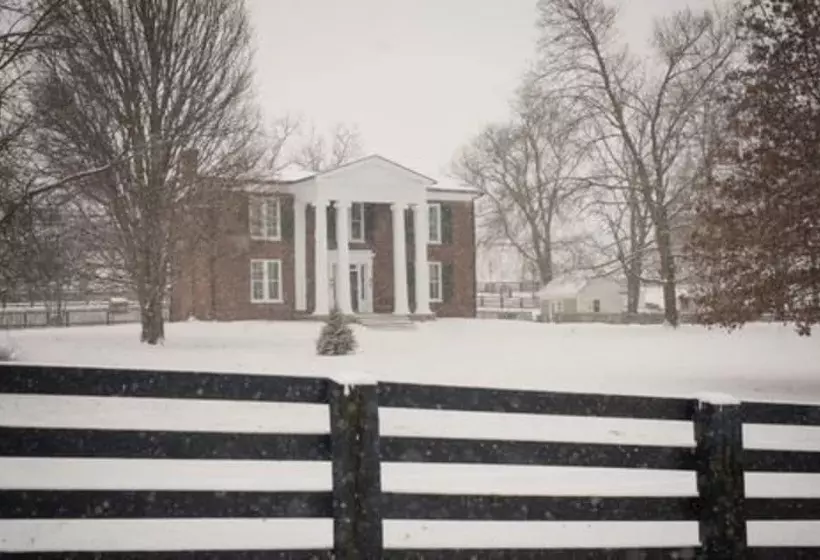 Aamiaismajoitus (B&B) The Denny House