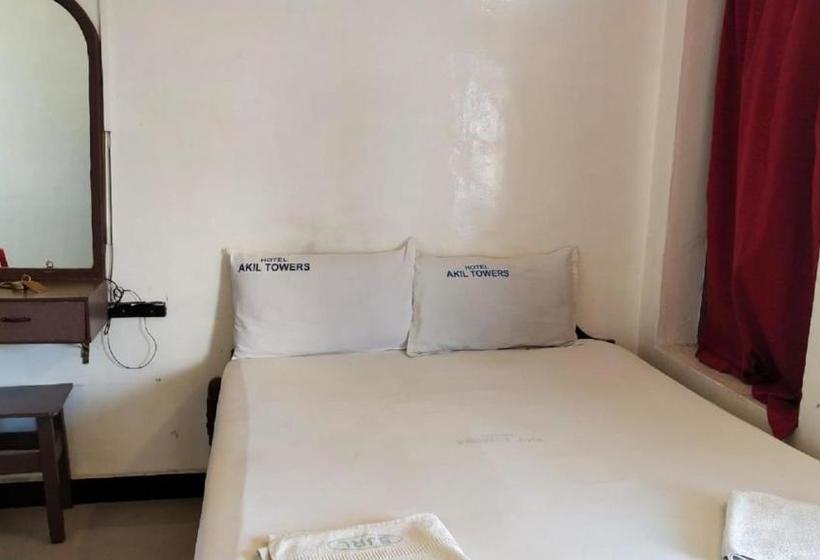 ホテル Akil Towers