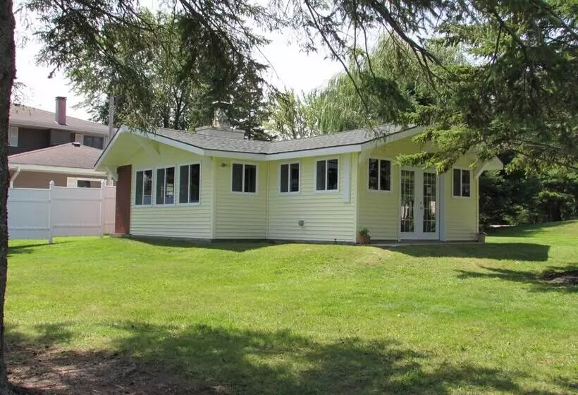 Hotelli Grand Lake Resort