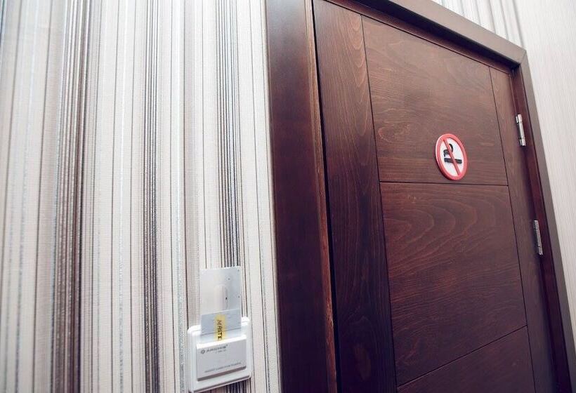 هتل My Way Boulevard