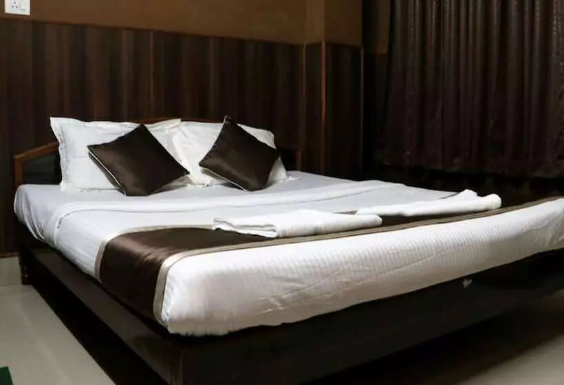ホテル Om Shree Residency