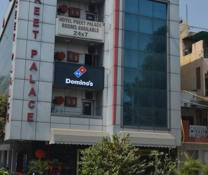 Hotel Preet Palace