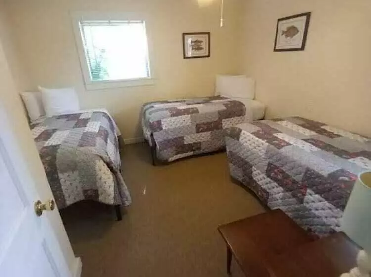 Hotelli Stegbone S Fish Camp And Resort