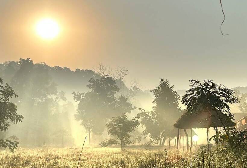 Отель The Tiger Valley Resort