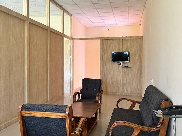 Отель The Tiger Valley Resort