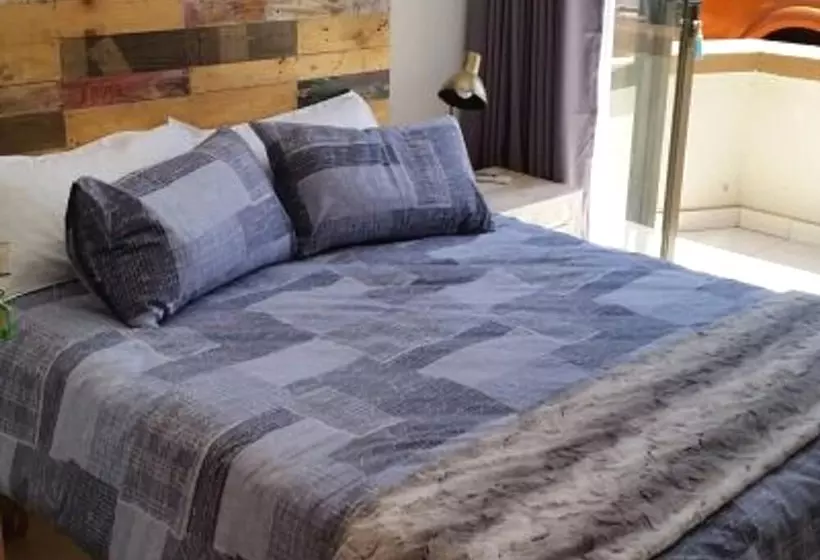 هتل Wildflower Lodge