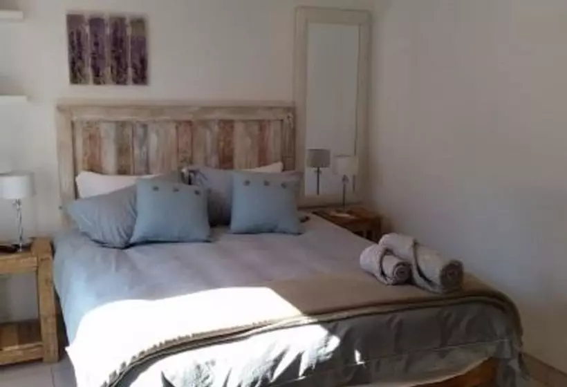 هتل Wildflower Lodge