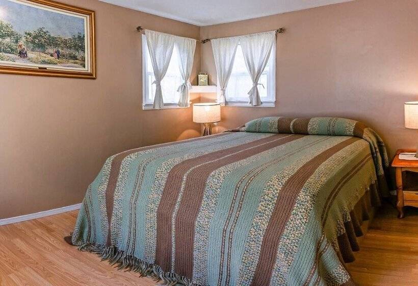 Madi S Place ~ Guest House