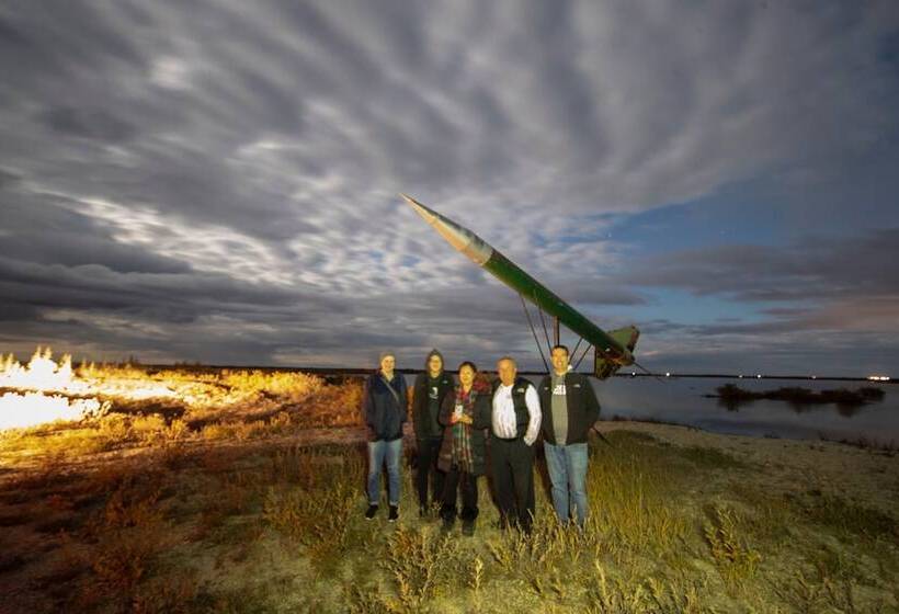 مُتل Iceberg Inn