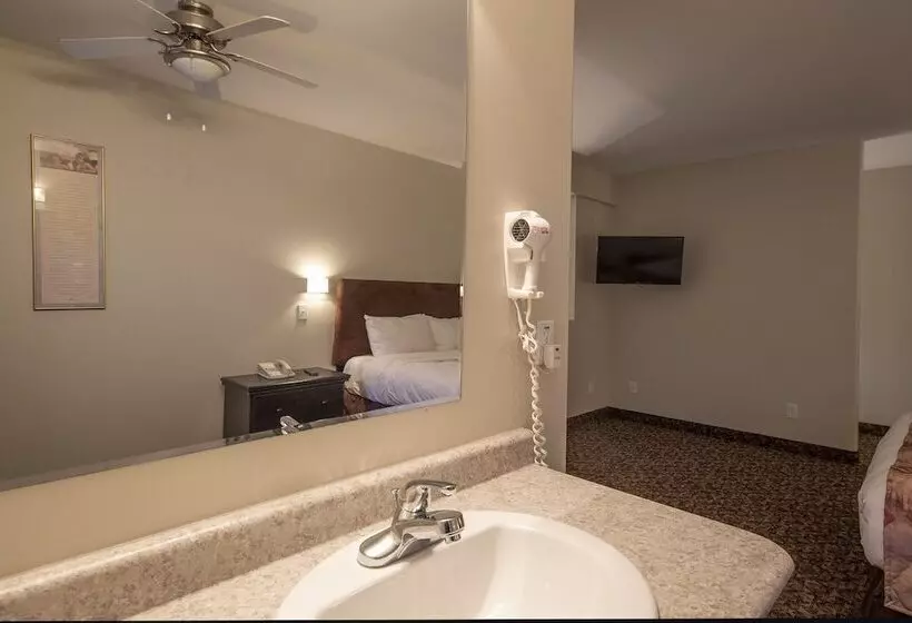 Retkeilymaja Dunvegan Inn And Suites