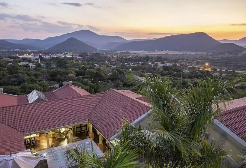 The Royal Palm Bed & Breakfast