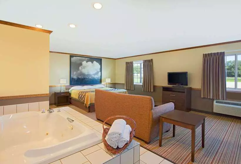 ホテル Super 8 By Wyndham New Hampton