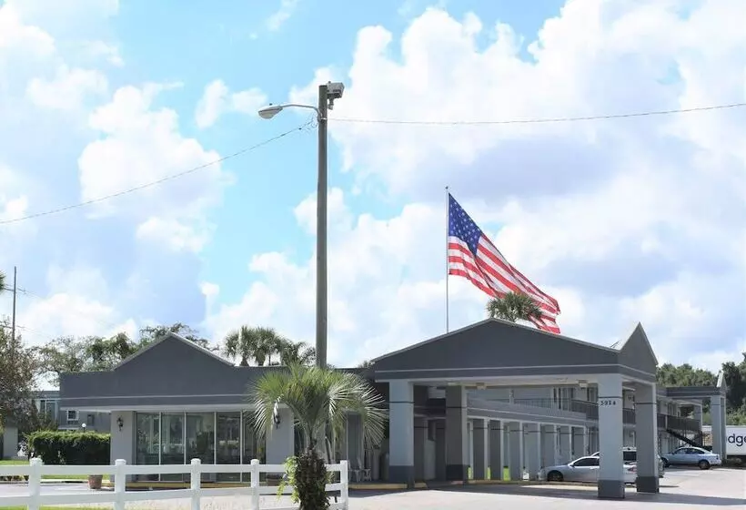 酒店 Super 8 By Wyndham Ocala I 75