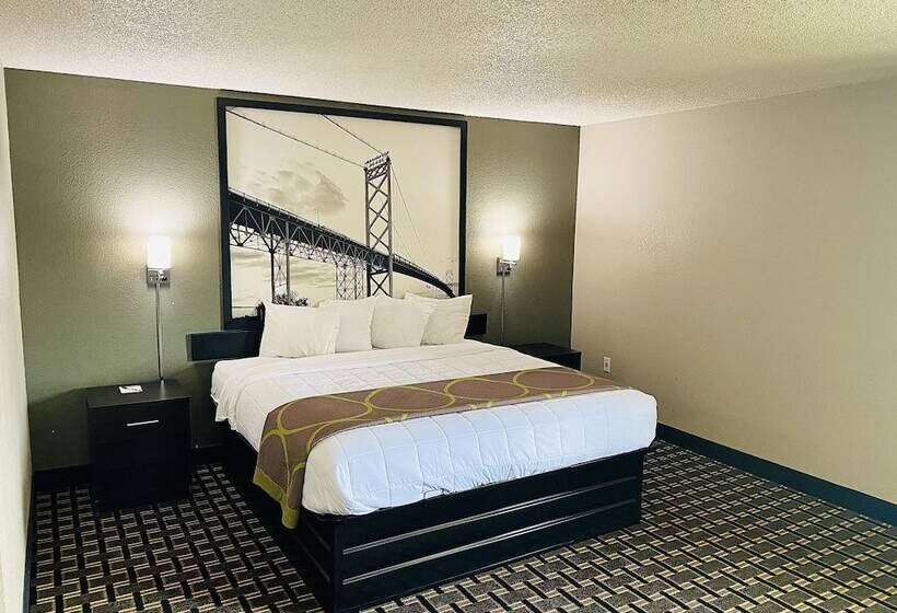 Отель Super 8 By Wyndham Wyoming/grand Rapids Area