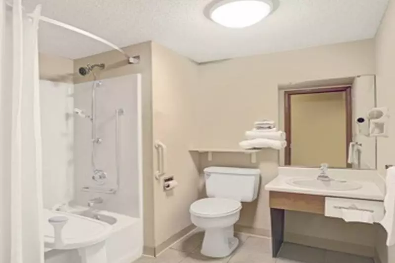 호텔 Super 8 Wentzville