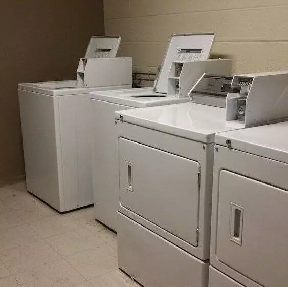 汽车旅馆 Mariposa