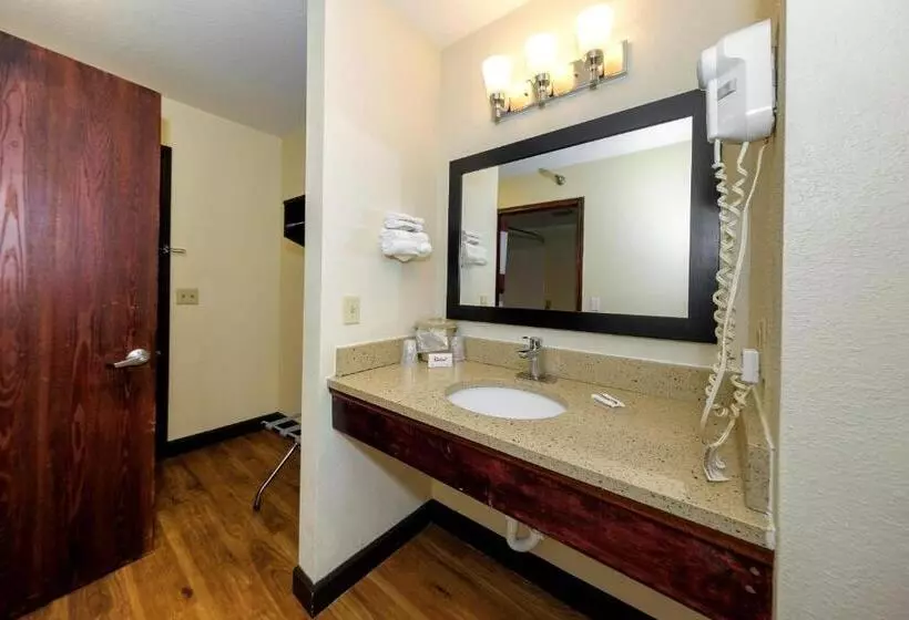 מוטל Red Roof Inn Osage Beach Lake Of The Ozarks