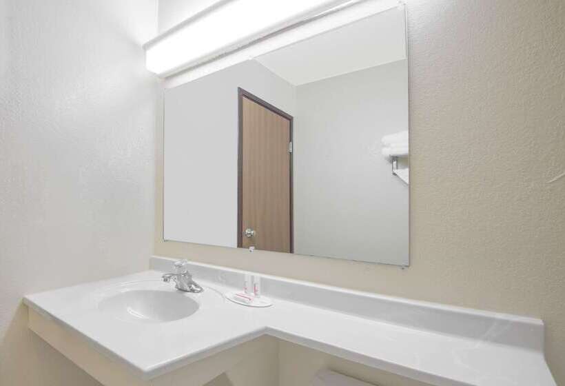 مُتل Super 8 By Wyndham Altoona