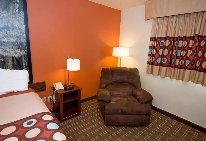 모텔 Super 8 By Wyndham Altoona