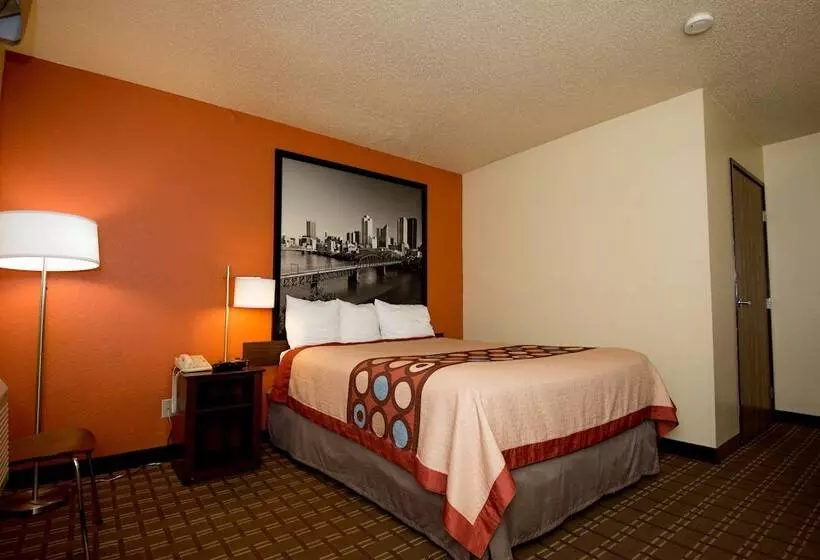 모텔 Super 8 By Wyndham Altoona