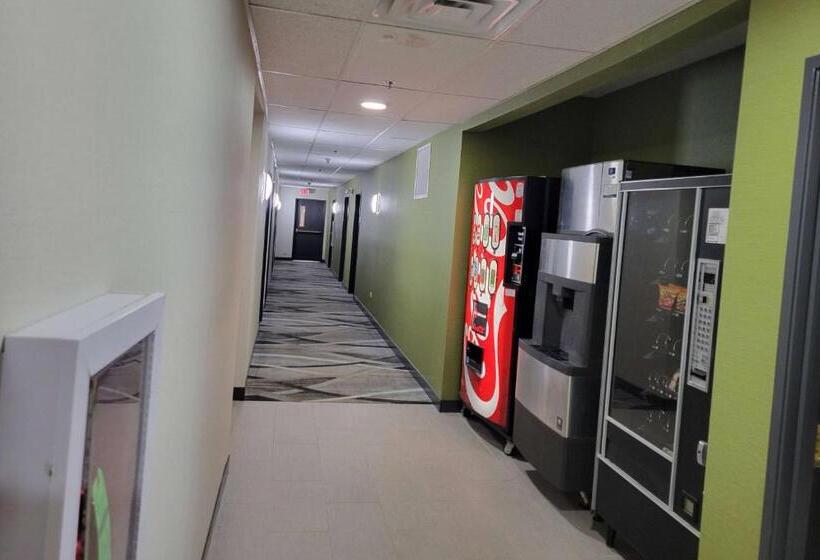 Motel Super 8 By Wyndham Aurora/naperville Area