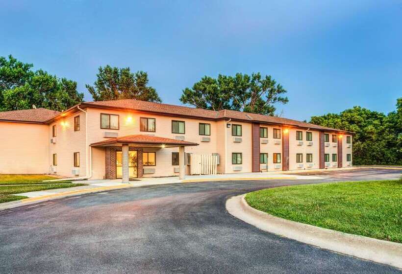 Motel Super 8 By Wyndham Blair