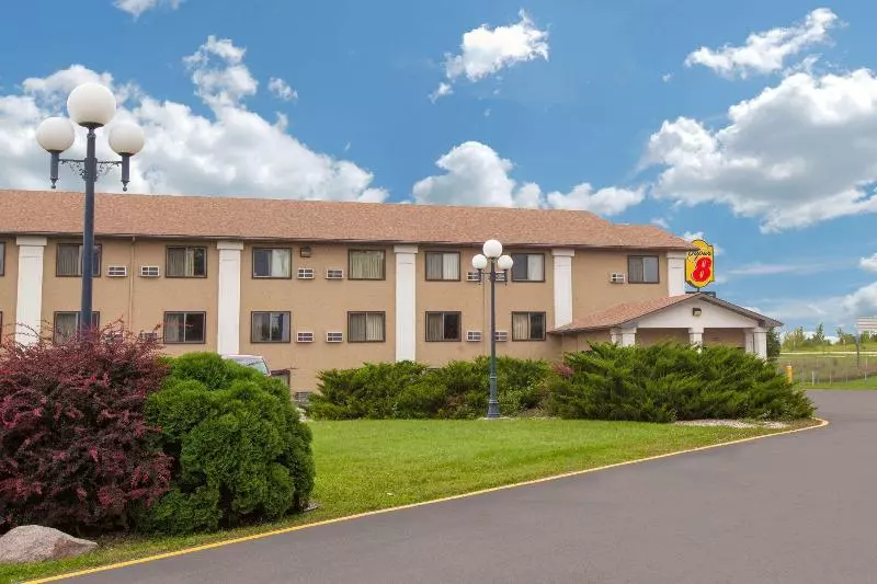 مُتل Super 8 By Wyndham Clear Lake