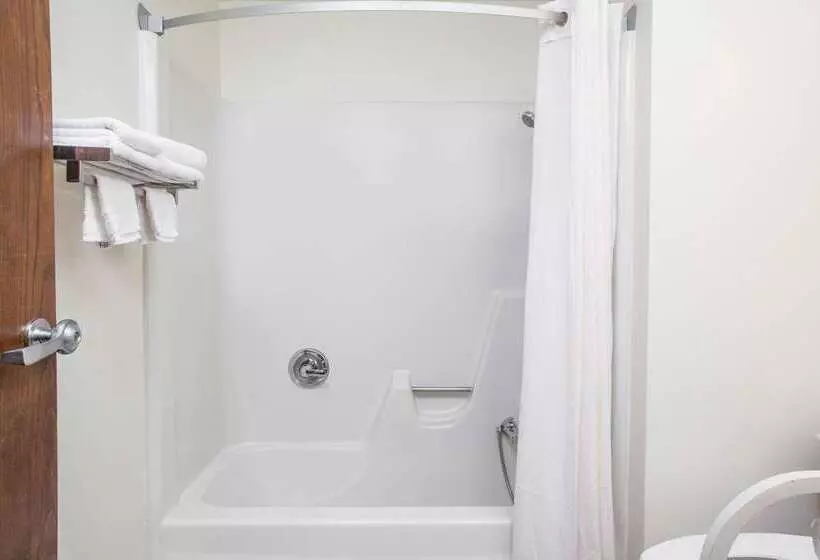 مُتل Super 8 By Wyndham Clear Lake