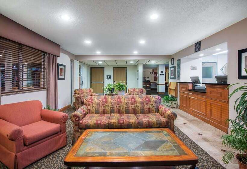 Мотель Super 8 By Wyndham Clearfield