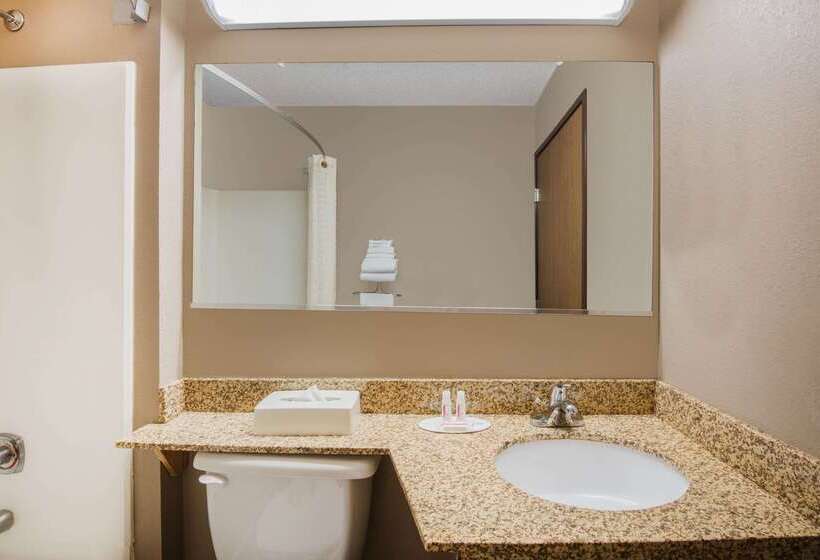 Мотель Super 8 By Wyndham Clearfield