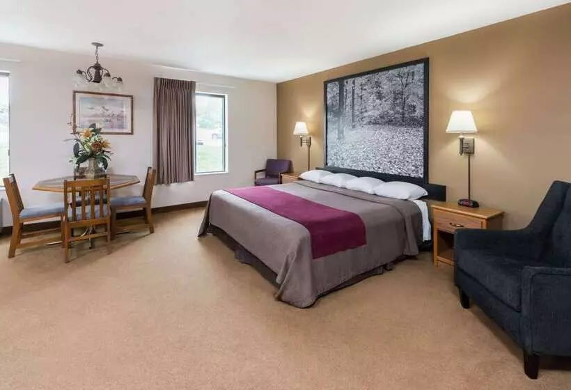 Мотель Super 8 By Wyndham Columbia Clark Lane