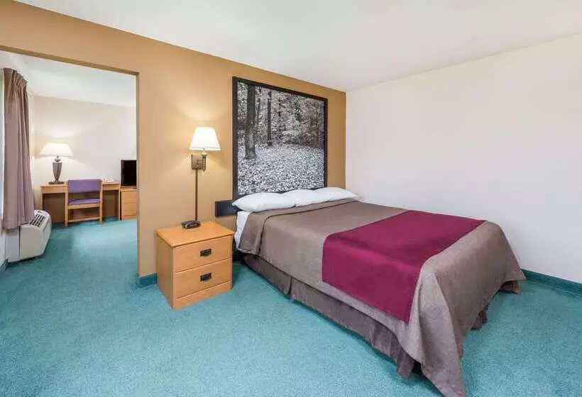 Мотель Super 8 By Wyndham Columbia Clark Lane