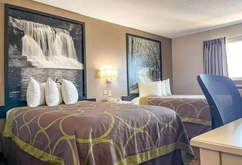 モーテル Super 8 By Wyndham Indianapolis Emerson