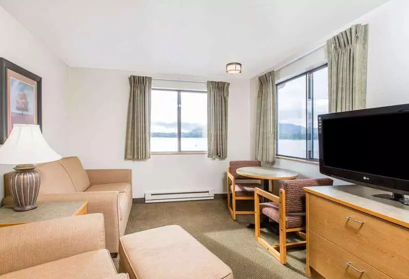 汽车旅馆 Super 8 By Wyndham Ketchikan