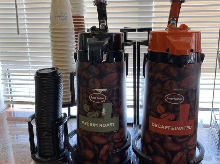 Motel Super 8 By Wyndham Kingman