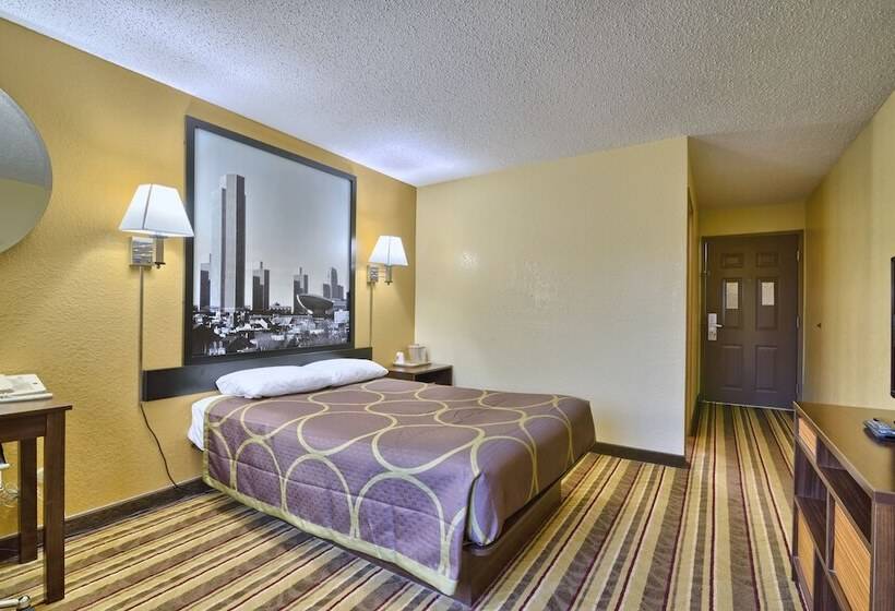 مُتل Super 8 By Wyndham Latham Albany Airport