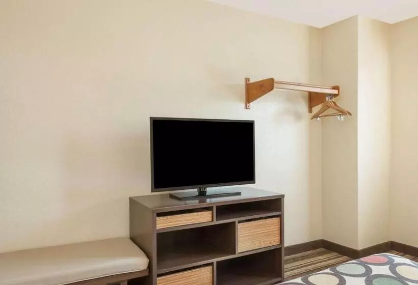 מוטל Super 8 By Wyndham Latham Albany Airport