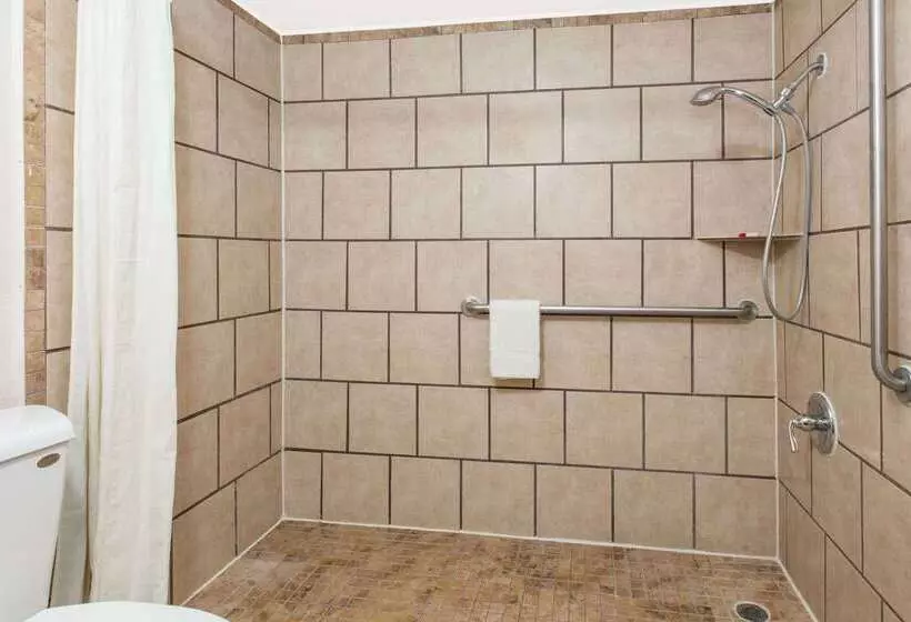 モーテル Super 8 By Wyndham Lubbock Civic Center North