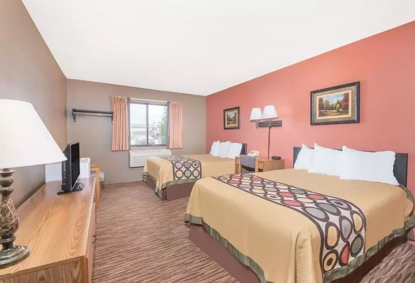 Motelli Super 8 By Wyndham Warroad