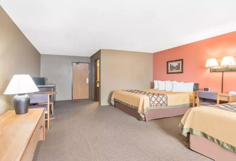 Motelli Super 8 By Wyndham Warroad